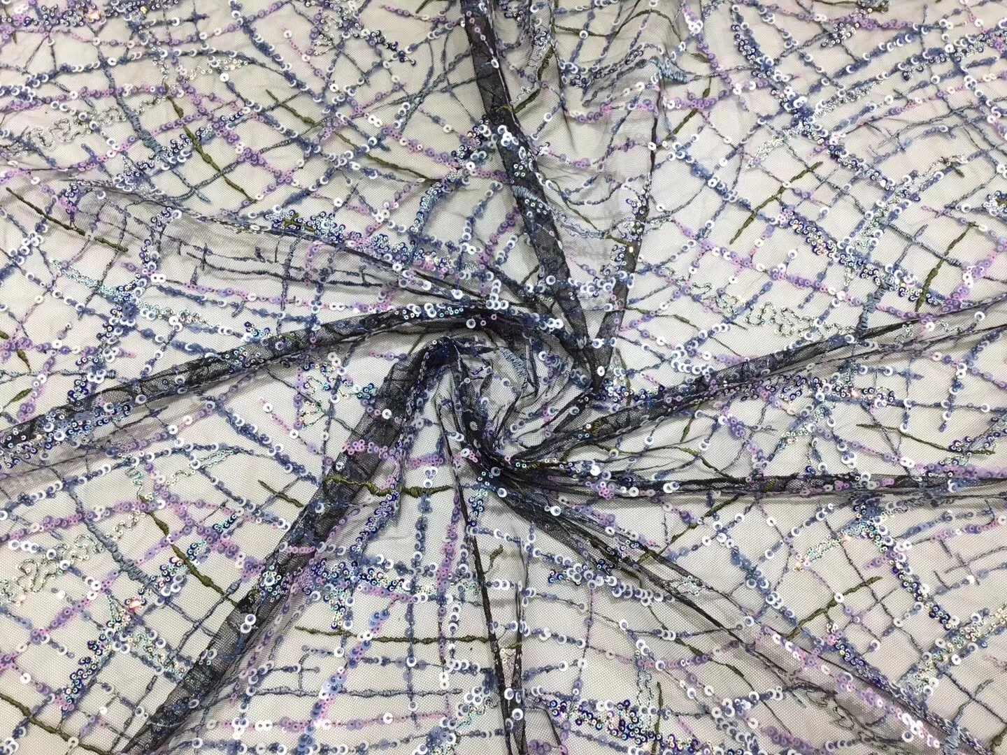 Nigeria Lace Fabric 2021 High Quality Lace Material Bride Embroidery Tulle African Lace Fabric Women Gown D38521
Nigeria Lace Fabric 2021 High Quality Lace Material Bride Embroidery Tulle African Lace Fabric Women Gown D38521