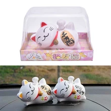 Offre spéciale à énergie solaire 4 Maneki Neko chanceux agitant faisant signe de Fortune chat voiture décor(China)