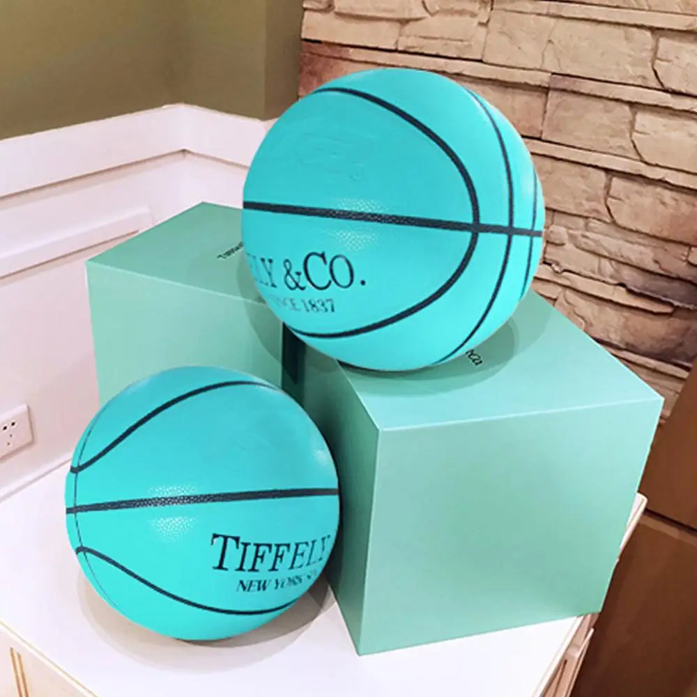 High Quality Basketball Ball Size 7 PU Leather Basketball Free gas needles and net bag durability Basketball баскеболнй мя
High Quality Basketball Ball Size 7 PU Leather Basketball Free gas needles and net bag durability Basketball баскеболнй мя