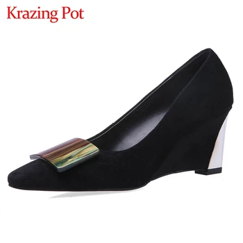Krazing Pot sheep suede small square toe high heels wedges metal decorations mature lady shallow slip on fashion women pumps L05
Krazing Pot sheep suede small square toe high heels wedges metal decorations mature lady shallow slip on fashion women pumps L05