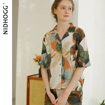 2020 Summer Rayon Multi-Color Printing Short-Sleeved Pants Pajamas Turn-down Collar Viscose Women Leisure Tops 2 Piece Sleepwear
2020 Summer Rayon Multi-Color Printing Short-Sleeved Pants Pajamas Turn-down Collar Viscose Women Leisure Tops 2 Piece Sleepwear