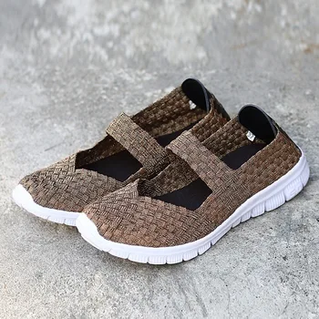 Women Causal Flat Plus Size Breathable Mesh Sneakers Women New Slip On Flats Soft Fashion 2020 Walking Soft Shoes 
Women Causal Flat Plus Size Breathable Mesh Sneakers Women New Slip On Flats Soft Fashion 2020 Walking Soft Shoes