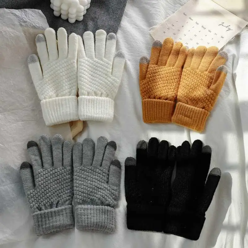 Korean version of ins winter split finger knitted warm gloves Simple unisex knitted warm warm touch screen gloves
Korean version of ins winter split finger knitted warm gloves Simple unisex knitted warm warm touch screen gloves