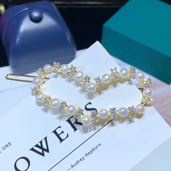 South Korean web celebrity exquisite fairy maiden heart love fashion pearl edge clip bang card edge pearl headdress
South Korean web celebrity exquisite fairy maiden heart love fashion pearl edge clip bang card edge pearl headdress