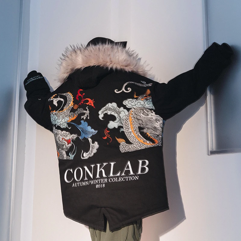 Winter New Tide Brand Hip Hop New Year Limited Embroidery Chinese Dragon Cotton Suit Male Tide Loose Coat Fashion Couples Parkas
Winter New Tide Brand Hip Hop New Year Limited Embroidery Chinese Dragon Cotton Suit Male Tide Loose Coat Fashion Couples Parkas