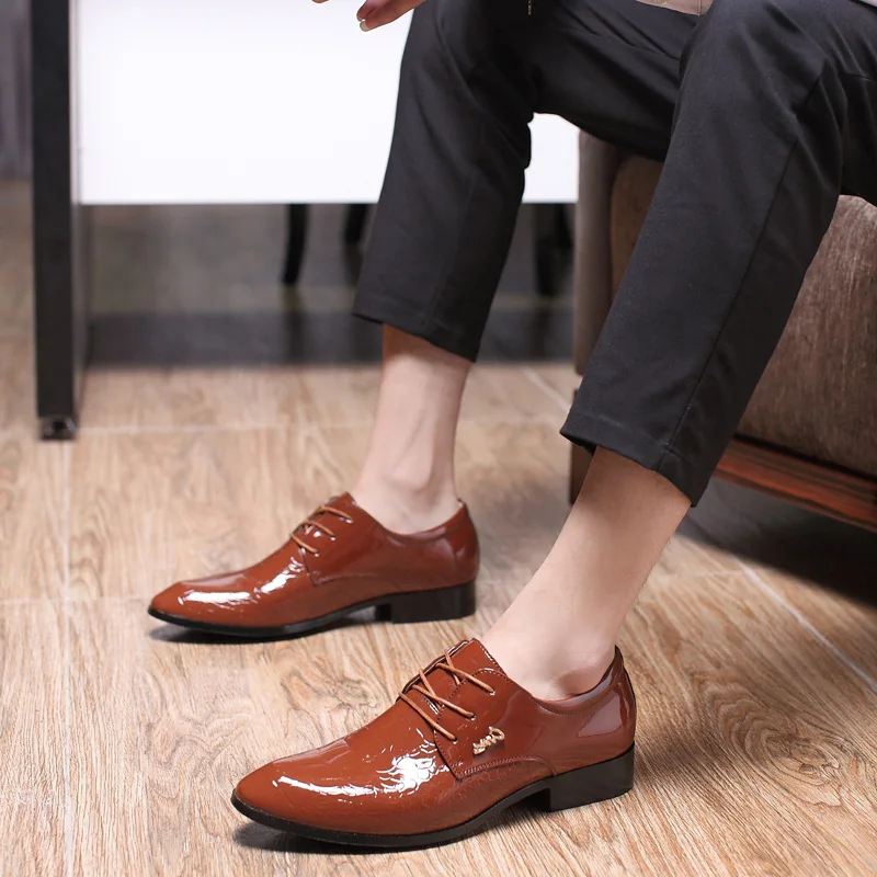 Classics Leisure Men's Formal Dress Shoes PU Pointed Toe Slip-On Low Oxfords Shoes Business Wedding Shoes
Classics Leisure Men's Formal Dress Shoes PU Pointed Toe Slip-On Low Oxfords Shoes Business Wedding Shoes
