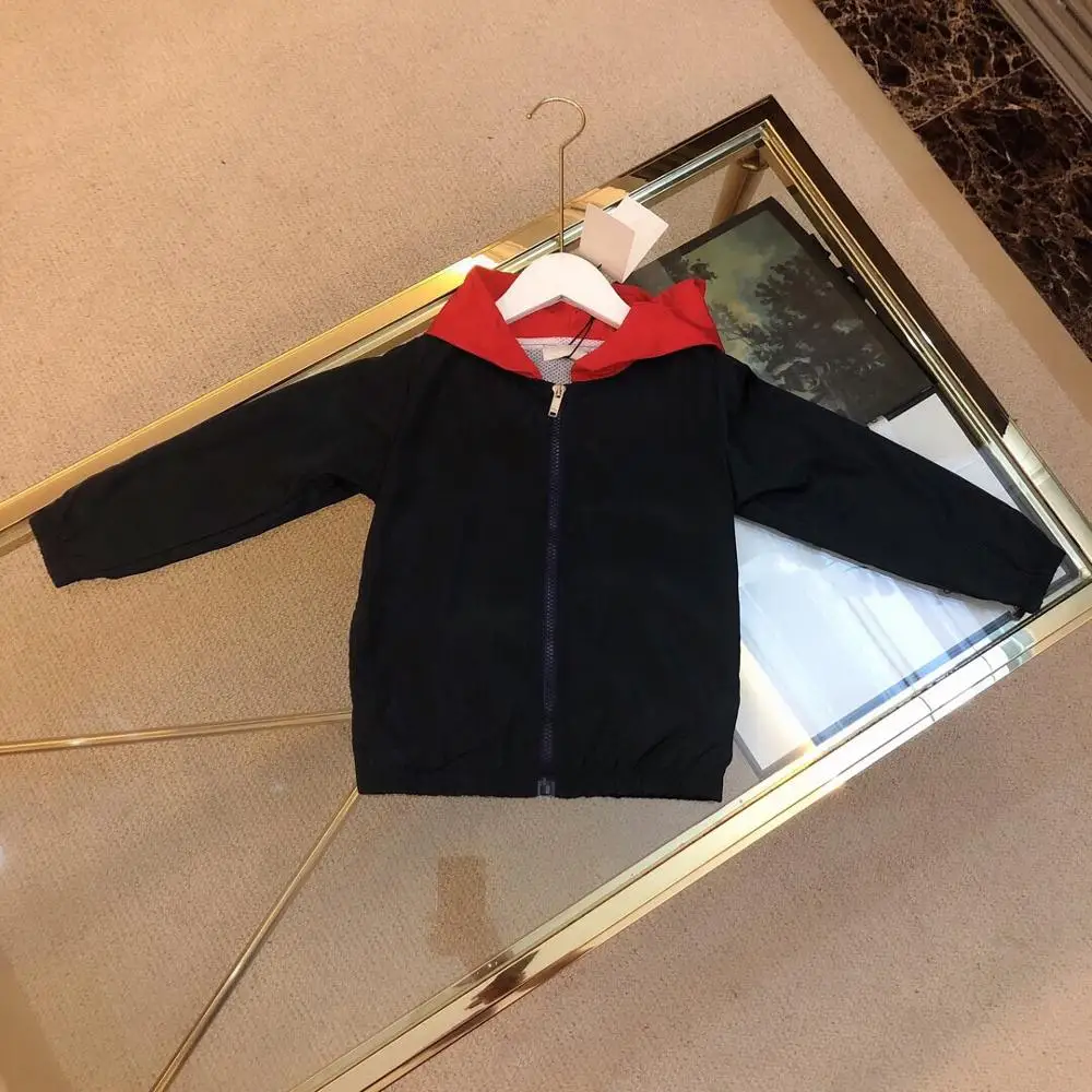 In Stock High Quality kids spring autumn jackets Waterproof and Windproof Jacket for Boys Casual Outwear 3Y-10Y
In Stock High Quality kids spring autumn jackets Waterproof and Windproof Jacket for Boys Casual Outwear 3Y-10Y