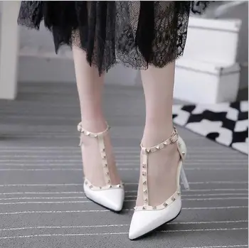 ZHENZHOU 10CM Pumps 2020 Women's shoes Summer fashion female sandals rivet Metal decoration pu leather style women high heels
ZHENZHOU 10CM Pumps 2020 Women's shoes Summer fashion female sandals rivet Metal decoration pu leather style women high heels