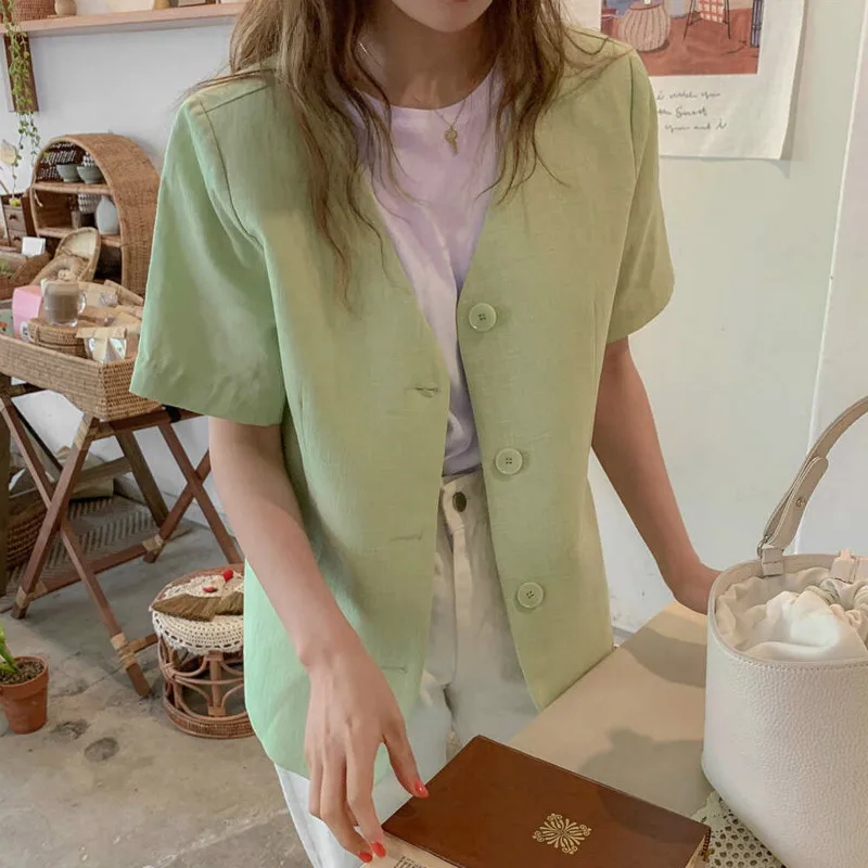 2020 Women Summer Green Cotton and Linen V Neck Thin Blazer Coat Half Sleeve Single Breasted Jacket Loose Outwear
2020 Women Summer Green Cotton and Linen V Neck Thin Blazer Coat Half Sleeve Single Breasted Jacket Loose Outwear