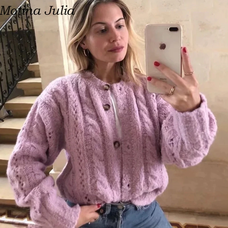 Motina Julia Elegant knitted sweater women outerwear Autumn soft hollow out knitting top cardigan Winter sweater casual sweater
Motina Julia Elegant knitted sweater women outerwear Autumn soft hollow out knitting top cardigan Winter sweater casual sweater