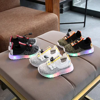 2020 high quality fashion baby casual shoes 5 stars excellent baby sneakers classic Lovely girls boys shoes infant tennis
2020 high quality fashion baby casual shoes 5 stars excellent baby sneakers classic Lovely girls boys shoes infant tennis