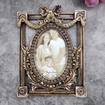 European Rustic classical photo frame Resin Antique Carved Baroque 6 inch photo frames wine rack bookshelf desktop decoration
European Rustic classical photo frame Resin Antique Carved Baroque 6 inch photo frames wine rack bookshelf desktop decoration