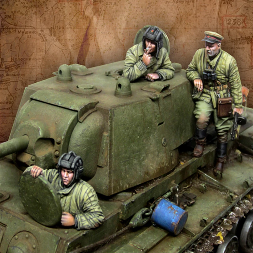 Набор для сборки советских солдат (без танка) в масштабе 1/35 | Игрушки и хобби