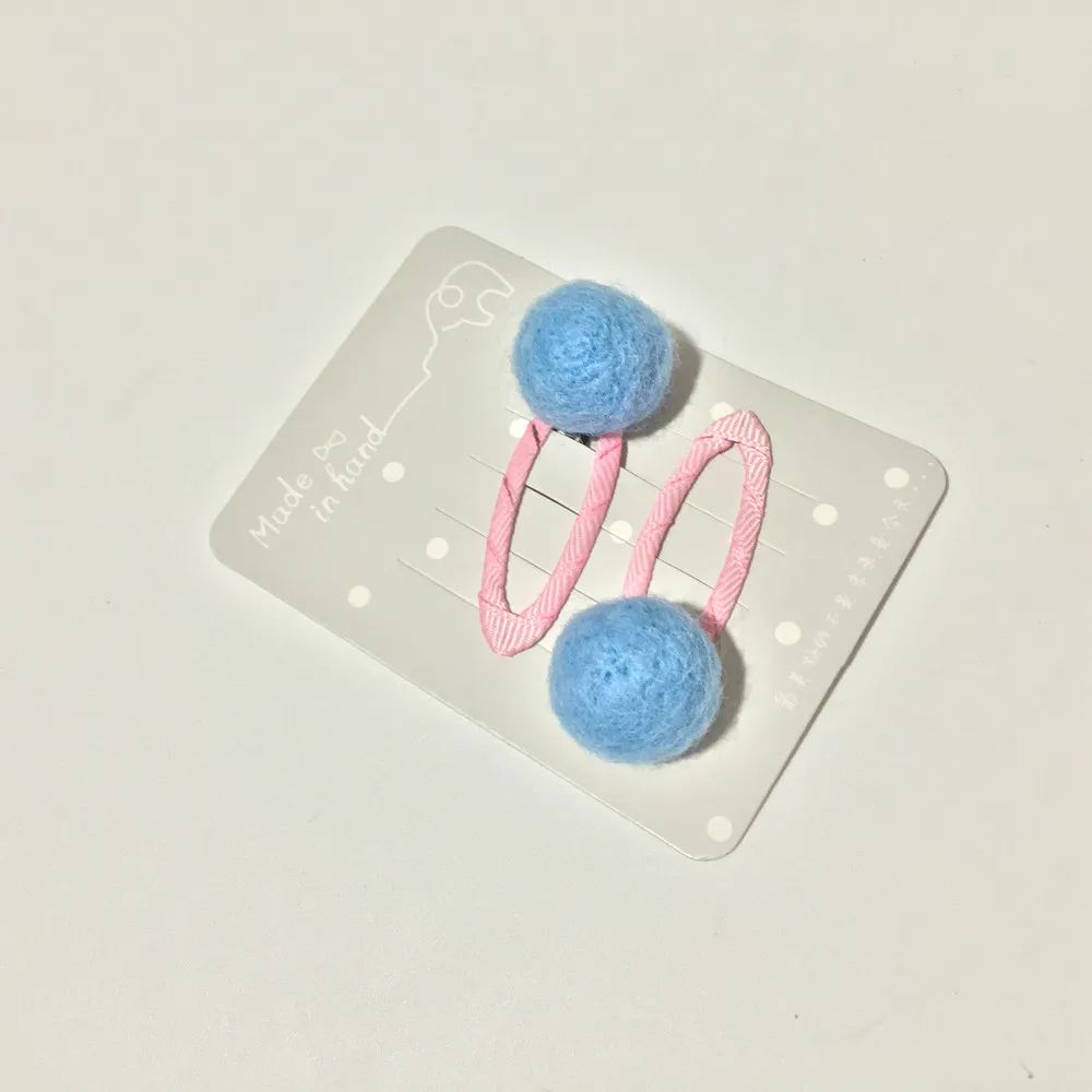 Hot Sale 2019 New Fashion Baby Girls Hair Bands Headband 2PCS Hair Clips Girls Candy Colors Princess Wool felt Hair Style Buckle 
Hot Sale 2019 New Fashion Baby Girls Hair Bands Headband 2PCS Hair Clips Girls Candy Colors Princess Wool felt Hair Style Buckle