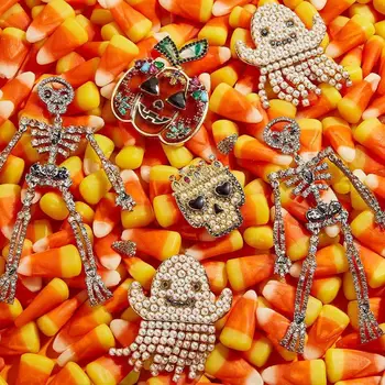 Dvacaman 2020 Unique Trendy Design Crystal Bones Pumpkin Charlotte Drop Earrings Halloween Christmas Statement for Women Jewelry
Dvacaman 2020 Unique Trendy Design Crystal Bones Pumpkin Charlotte Drop Earrings Halloween Christmas Statement for Women Jewelry