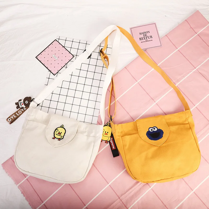 Korean version of INS Sesame Street single shoulder canvas bag girl students make strange girl canvas bag
Korean version of INS Sesame Street single shoulder canvas bag girl students make strange girl canvas bag