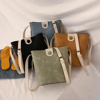 Retro Pleated Pattern Buckets for Women 2020 Causal Crossbody PU Leather Shoulder Messenger Bags Female Solid Lady Brief Handbag
Retro Pleated Pattern Buckets for Women 2020 Causal Crossbody PU Leather Shoulder Messenger Bags Female Solid Lady Brief Handbag