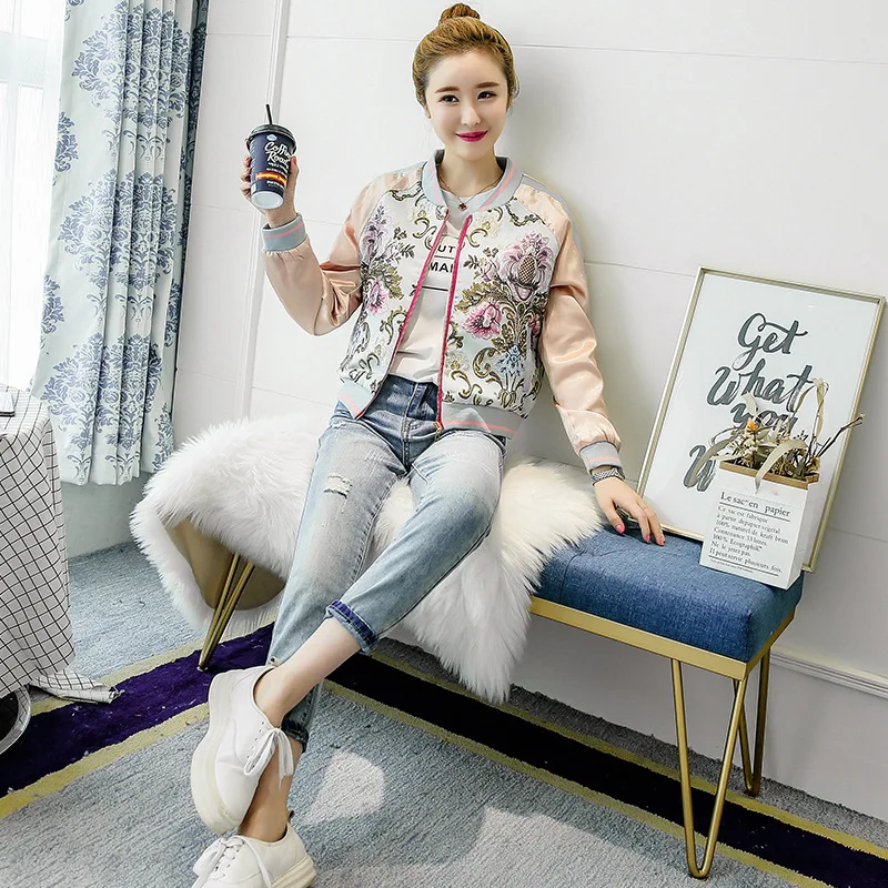 Photo Shoot 2019 Spring Summer New Style Korean-style Embroidered Hipster Baseball Uniform Female Jacket Short Coat WOMEN'S Dres
Photo Shoot 2019 Spring Summer New Style Korean-style Embroidered Hipster Baseball Uniform Female Jacket Short Coat WOMEN'S Dres