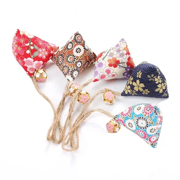 Cat Catnip Chew Toys With Hanging Hemp Rope Cage, Japanese Style Sachet With Bell Interactive Catnip Toys Katten Speelgoed New
Cat Catnip Chew Toys With Hanging Hemp Rope Cage, Japanese Style Sachet With Bell Interactive Catnip Toys Katten Speelgoed New