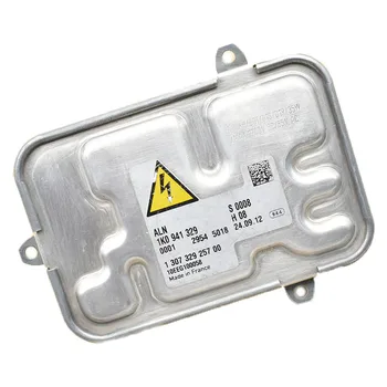 Original used Headlight Ballast Control Unit 130732925700 for Skoda Yeti 2010-2013 Passat CC 2009-2012 Touran 2007-2010 
Original used Headlight Ballast Control Unit 130732925700 for Skoda Yeti 2010-2013 Passat CC 2009-2012 Touran 2007-2010