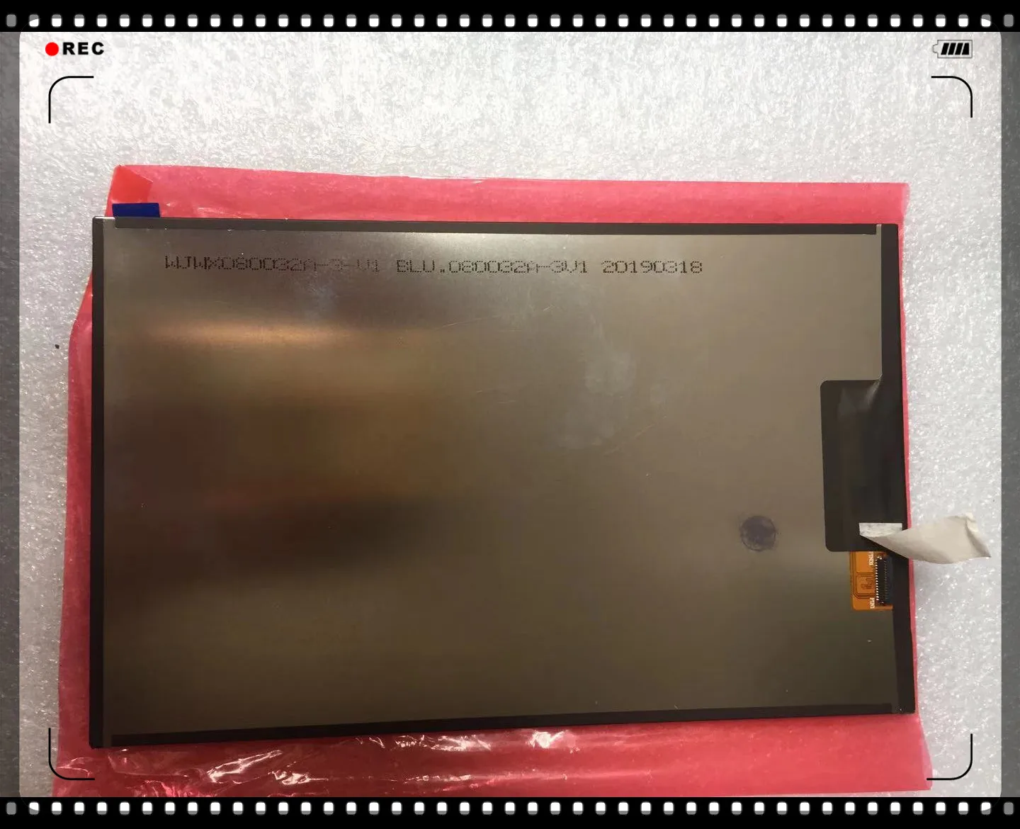 New 8 inch 31pin WJWX080032A-3-V1 WJWX080032A -B FPCA.080032A V1 LCD screen FPCA.080032AV2 display Screen
New 8 inch 31pin WJWX080032A-3-V1 WJWX080032A -B FPCA.080032A V1 LCD screen FPCA.080032AV2 display Screen