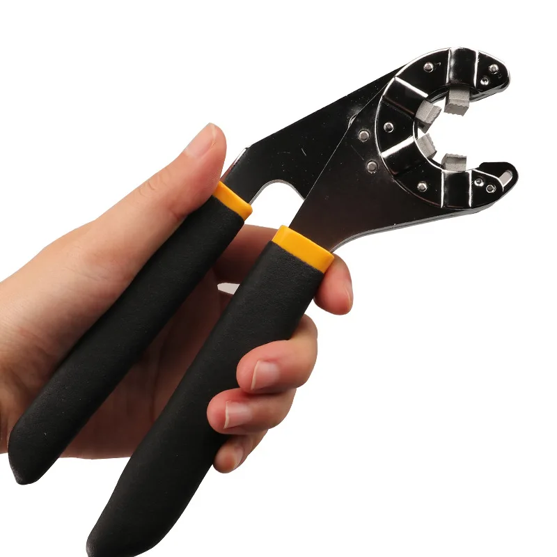 Magic activity universal multi-function twisting hand can hold the external hexagon wrench
Magic activity universal multi-function twisting hand can hold the external hexagon wrench