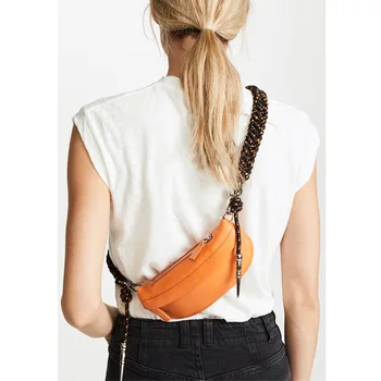 Fanny Pack Women Blet Bag Luxury Designer Famous Waist Bags Chest Bag Belly Hip Pack 2019 Leather Knot Woven Strap Banana Purses
Fanny Pack Women Blet Bag Luxury Designer Famous Waist Bags Chest Bag Belly Hip Pack 2019 Leather Knot Woven Strap Banana Purses