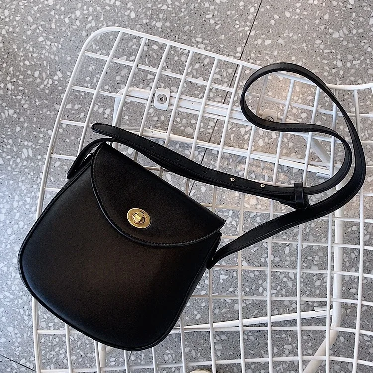 Retro Bag Women's Shoulder Casual Harajuku-Style Small round Bag Fashion Semicircle Shoulder Bag INS Bag Women's
Retro Bag Women's Shoulder Casual Harajuku-Style Small round Bag Fashion Semicircle Shoulder Bag INS Bag Women's