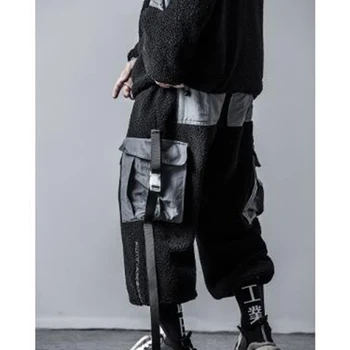 Men Faux Lambswool High Street Hip Hop Loose Casual Cargo Pant Male Multi-pocket Harem Trousers Joggers Sweatpants
Men Faux Lambswool High Street Hip Hop Loose Casual Cargo Pant Male Multi-pocket Harem Trousers Joggers Sweatpants