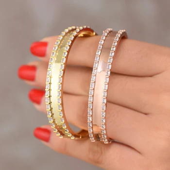 GODKI Cross Stackable DUBAI Bangles For Women Wedding 2020 Luxury Full Cubic Zircon Crystal CZ Dubai Bracelet Party Jewelry
GODKI Cross Stackable DUBAI Bangles For Women Wedding 2020 Luxury Full Cubic Zircon Crystal CZ Dubai Bracelet Party Jewelry