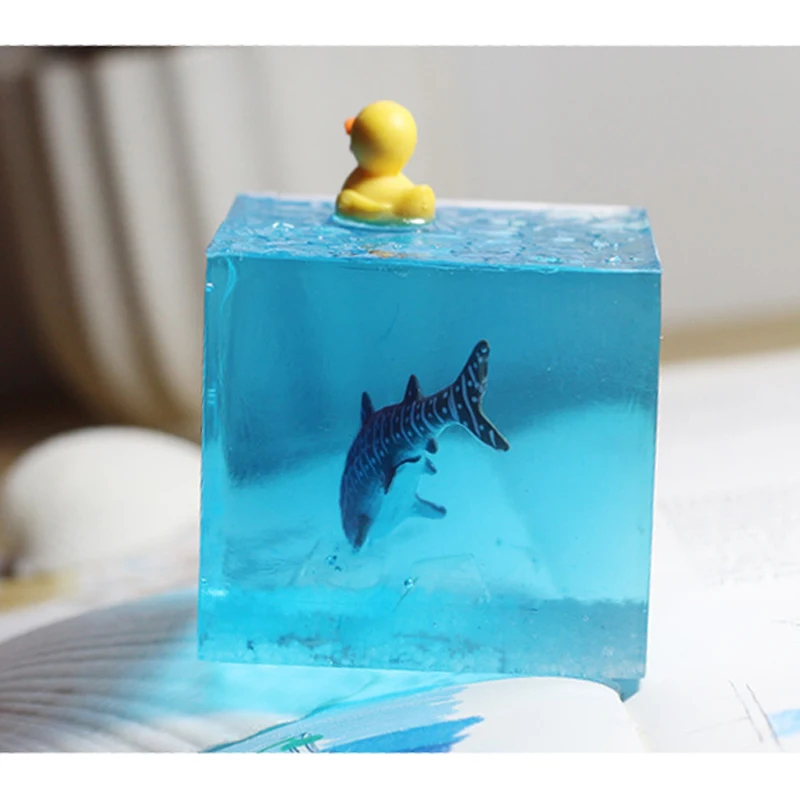 2019New style yellow duck and Marine fish Decompression Water Cube Sculpture/Simulation tide Wave Pocket accessories Lamp holder
2019New style yellow duck and Marine fish Decompression Water Cube Sculpture/Simulation tide Wave Pocket accessories Lamp holder