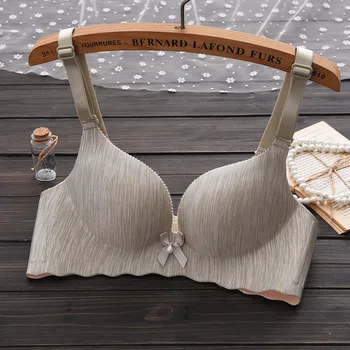 Solid Tencel Na-Combined Yarn Palm Medium-weight Cup Seamless Bra Ultra-Push up Four Buckle Non-Steel Ring Bra
Solid Tencel Na-Combined Yarn Palm Medium-weight Cup Seamless Bra Ultra-Push up Four Buckle Non-Steel Ring Bra