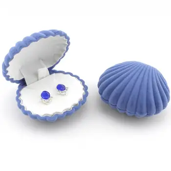 1 Piece Lovely Velvet Wedding Engagement Ring Box For Earrings Necklace Bracelet Gift 4 Styles Box Holder Jewelry Display 
1 Piece Lovely Velvet Wedding Engagement Ring Box For Earrings Necklace Bracelet Gift 4 Styles Box Holder Jewelry Display