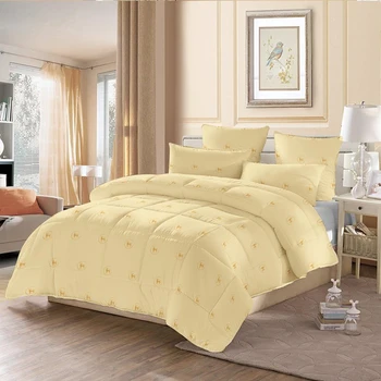 Quilted blanket "Sheep's wool", 140x205 cm, polyester cover, sheep wool / polyester filling (230 g / m2)
Quilted blanket "Sheep's wool", 140x205 cm, polyester cover, sheep wool / polyester filling (230 g / m2)