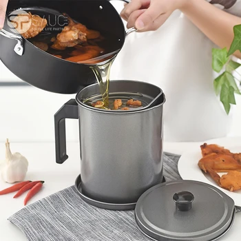 Japan Oil Pot Leak-proof Filter Household Oil Storage Tank Oil Bottle Moisture Proof Seasoning Tank Kitchen Supplies
Japan Oil Pot Leak-proof Filter Household Oil Storage Tank Oil Bottle Moisture Proof Seasoning Tank Kitchen Supplies