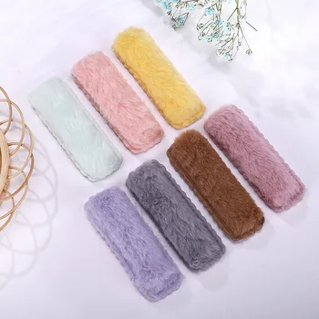 10pcs 6.5cm Furry Felt Square BB Hair Clip Handmade Cover Padded Appliques Without Clip for DIY Jewelry Making Hair Accessories 
10pcs 6.5cm Furry Felt Square BB Hair Clip Handmade Cover Padded Appliques Without Clip for DIY Jewelry Making Hair Accessories