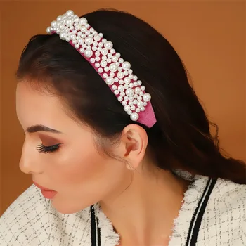 DUOJIAOYAN Eur-America Pearl Headband Girls Velvet Solid Color Hairband High-grade Hair Accessories Luxury Pearl Women Hair Hoop
DUOJIAOYAN Eur-America Pearl Headband Girls Velvet Solid Color Hairband High-grade Hair Accessories Luxury Pearl Women Hair Hoop