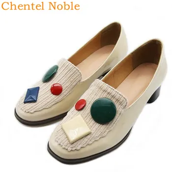 Brand Chentel Leather Personality Button Decoration Women Med Heels Shoes Woman Ladies Party Pumps Shoes Zapatos De Mujer
Brand Chentel Leather Personality Button Decoration Women Med Heels Shoes Woman Ladies Party Pumps Shoes Zapatos De Mujer