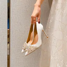 Spring and autumn new pointed toe personality simple stilettos super high heels party shoes red girl high heels 9.5CM heel
Spring and autumn new pointed toe personality simple stilettos super high heels party shoes red girl high heels 9.5CM heel