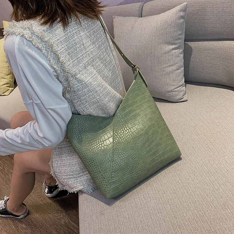 Designer handbags high quality PU leather Messenger bag handbag luxury handbags handbags high quality shoulder bag Messenger bag
Designer handbags high quality PU leather Messenger bag handbag luxury handbags handbags high quality shoulder bag Messenger bag