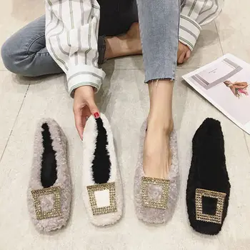 Fairy style lady temperament single shoes female 2020 new rhinestone square buckle scoop shoes tide
Fairy style lady temperament single shoes female 2020 new rhinestone square buckle scoop shoes tide