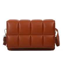 Fashion Plaid Crossbody Bag Women PU Leather Shoulder Bag Simple Solid Color Messenger Bag Designer Lady Handbag Daily Pouch sac
Fashion Plaid Crossbody Bag Women PU Leather Shoulder Bag Simple Solid Color Messenger Bag Designer Lady Handbag Daily Pouch sac