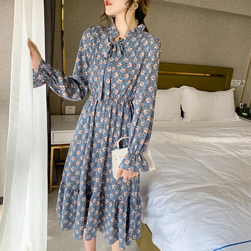 Spring Autumn New A-Line Long Sleeved Floral Chiffon Dress With Sweet Commuter Bottoming Skirt
Spring Autumn New A-Line Long Sleeved Floral Chiffon Dress With Sweet Commuter Bottoming Skirt