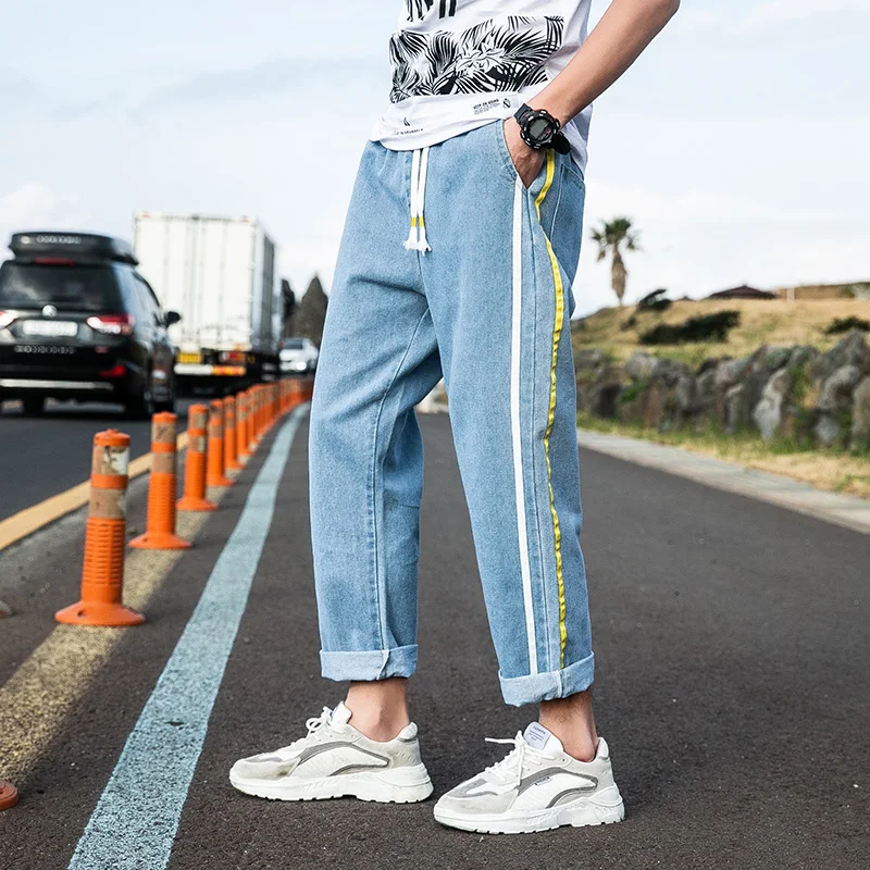 2020 New Classic Trend Brand Men Fashion Jeans New Men's Streetwear Hip Hop Jeans Washed Jeans with Gold Ribbon
2020 New Classic Trend Brand Men Fashion Jeans New Men's Streetwear Hip Hop Jeans Washed Jeans with Gold Ribbon
