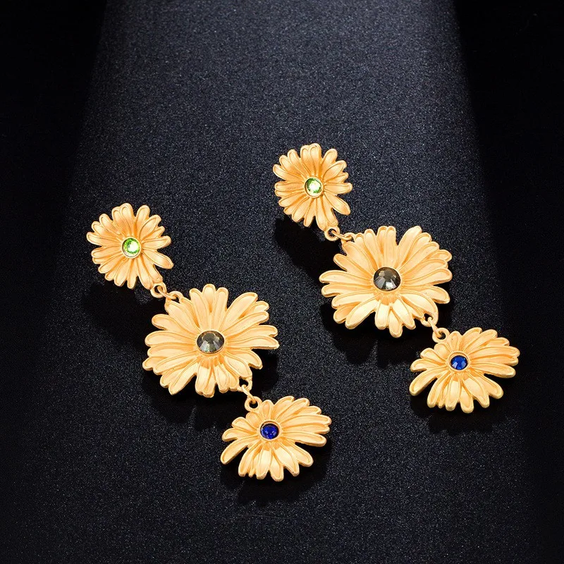 Geometric Yellow Flower Earrings for Women Fashion Trendy Charms Statement Metal Dangle Drop Earring Jewelry Gift for Girls
Geometric Yellow Flower Earrings for Women Fashion Trendy Charms Statement Metal Dangle Drop Earring Jewelry Gift for Girls