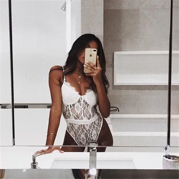 Buuuu 2020 Aushöhlen Sexy V-ausschnitt Spitze Body Ärmel Ein Stück Körper Feminino Romantische Sheer Teddy Mode Body
Buuuu 2020 Aushöhlen Sexy V-ausschnitt Spitze Body Ärmel Ein Stück Körper Feminino Romantische Sheer Teddy Mode Body