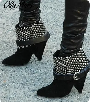 Round Metal Rivets Studs Pointed toe Ankle Booties Shoes Buckled Belt Spike High Heels Women Bling Rivets Bottines Shoes
Round Metal Rivets Studs Pointed toe Ankle Booties Shoes Buckled Belt Spike High Heels Women Bling Rivets Bottines Shoes