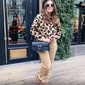 New 2020 Streetwear Sportsuit Women Fashion Two Piece Sets Spring Autumn Sweater Suits Pullover Tops + Slim Pants Tracksuits
New 2020 Streetwear Sportsuit Women Fashion Two Piece Sets Spring Autumn Sweater Suits Pullover Tops + Slim Pants Tracksuits