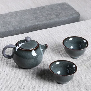 Chinese Style Handmade Celadon Enameled Cast Iron One Pot Two Cups Porcelain Kung Fu Tea Set Teapot Handmade Teapot Teacup Set
Chinese Style Handmade Celadon Enameled Cast Iron One Pot Two Cups Porcelain Kung Fu Tea Set Teapot Handmade Teapot Teacup Set