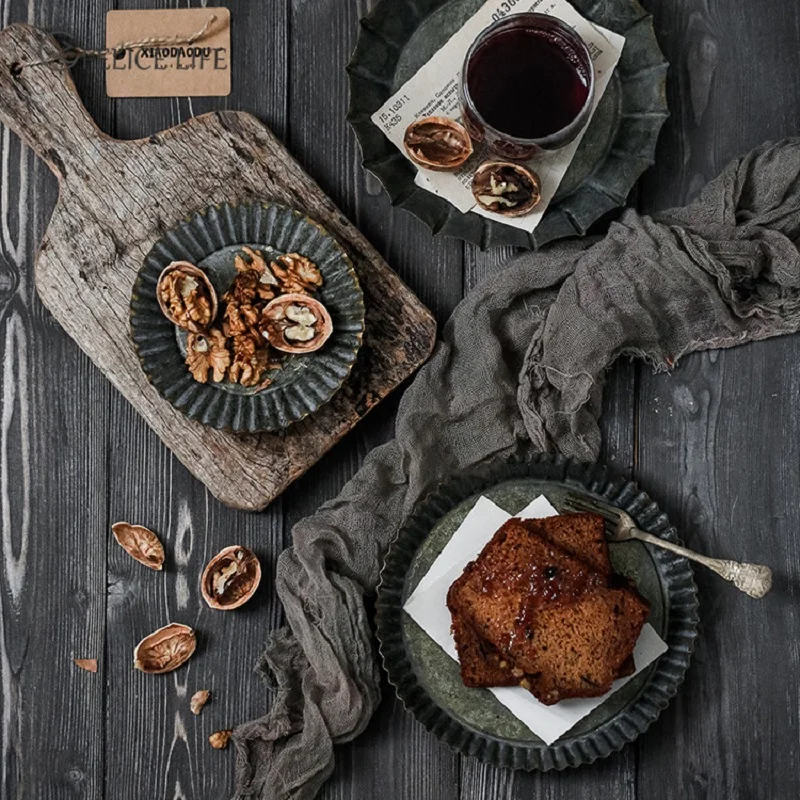 Simple Wrought Iron Bread Tray With Lace Retro Country Style Photography Props Festive Party Supplies Kitchen Accessories
Simple Wrought Iron Bread Tray With Lace Retro Country Style Photography Props Festive Party Supplies Kitchen Accessories